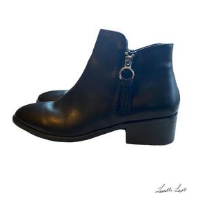 Smooth Operator: Steve Madden Black Leather ankle boot